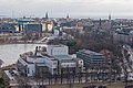 Die Finnische National­oper, dahinter die Stadtteile Kluuvi (links) und Etu-Töölö (rechts)