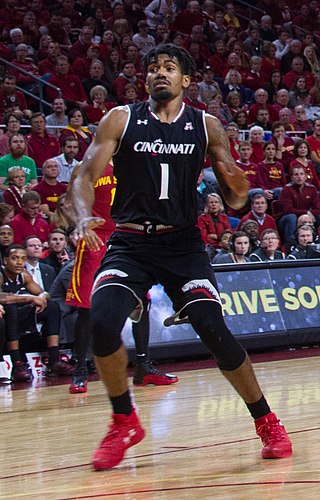 <span class="mw-page-title-main">Jacob Evans</span> American basketball player (born 1997)