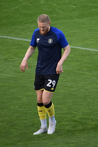 <span class="mw-page-title-main">Luke Armstrong</span> English footballer