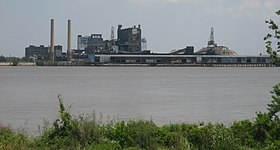 Velika američka šećerana Domino Sugar Factory u Louisiani