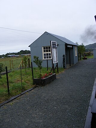 <span class="mw-page-title-main">Pen-y-Mount Junction railway station</span> Former railway station in Wales