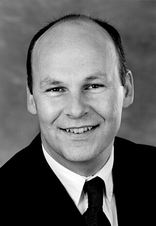 <span class="mw-page-title-main">Graeme Bowbrick</span> Canadian lawyer, educator and politician