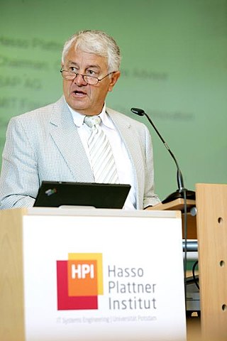 <span class="mw-page-title-main">Hasso Plattner</span> German billionaire businessman and philanthropist