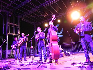 <span class="mw-page-title-main">The Travelin' McCourys</span> American bluegrass band