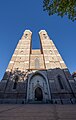 * Kandidimi: West facade of the Frauenkirche Munich --AuHaidhausen 14:20, 16 September 2024 (UTC) * * Kërkohet vlerësim