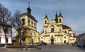 Église de la Vierge Marie d'Ivano-Frankivsk, actuellement le Musée d'art de Ciscarpathie.