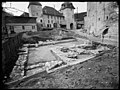 Fouilles du cloître et tour de l'horloge, photographie par Albert Naef, vers 1913 (Archives cantonales vaudoises).