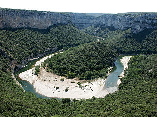 Bar (river morphology) Elevated region of sediment in a river that has been deposited by the flow