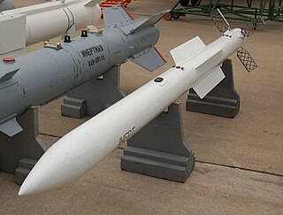 <span class="mw-page-title-main">R-77</span> Russian beyond visual range air-to-air missile