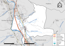 Carte en couleur présentant le réseau hydrographique de la commune