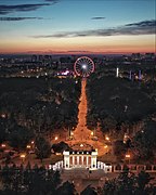 de la grande roue à la colonnade.