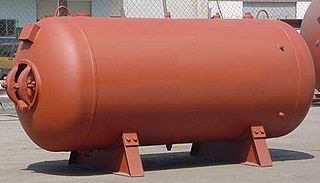 <span class="mw-page-title-main">Pressure vessel</span> Vessel for pressurised gases or liquids