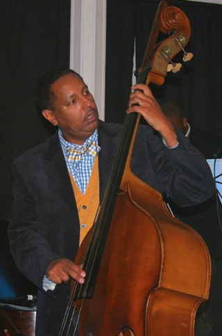 <span class="mw-page-title-main">Robert Hurst (musician)</span> American jazz bassist