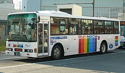 2006年以降導入された車両（PJ-MP35JP） 2番目の扉は車椅子用