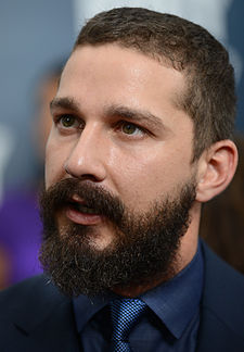 Shia LaBeouf vid premiären av Fury i Washington, D.C., 2014.