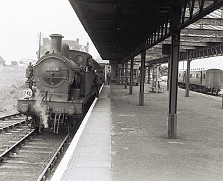 <span class="mw-page-title-main">Allhallows-on-Sea railway station</span> Disused railway station in Medway, Kent