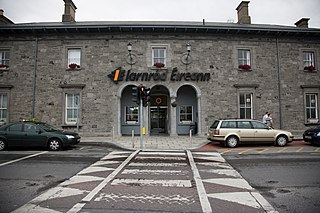 <span class="mw-page-title-main">Athlone railway station</span> Train stop in central Ireland