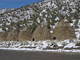 <span class="mw-page-title-main">Kiln</span> Oven for clay products