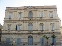 Il palazzo comunale di Comiso