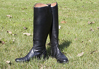 <span class="mw-page-title-main">Riding boot</span> Boot made to be used for horse riding