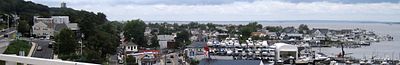 Downtown Highlands as seen from the Route 36 bridge Highlands, NJ skyline.jpg