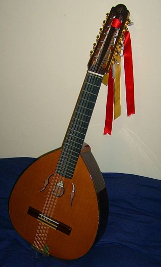 <span class="mw-page-title-main">Laúd</span> Plucked string instrument from Spain