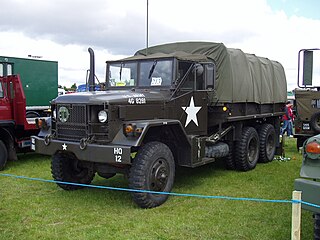 M35 series 2½-ton 6×6 cargo truck US military truck