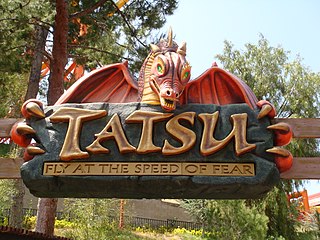 <span class="mw-page-title-main">Tatsu</span> Flying roller coaster