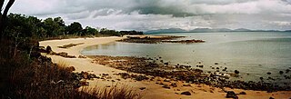 <span class="mw-page-title-main">Edgecumbe Bay</span> Bay in Queensland, Australia