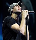 Enrique Iglesias 2010.jpg