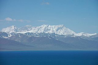 <span class="mw-page-title-main">Mount Nyenchen Tanglha</span> 7,162m peak in Tibet, China