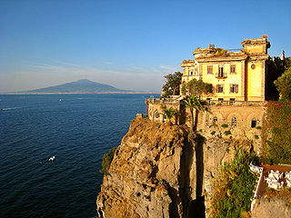 <span class="mw-page-title-main">Sant'Agnello</span> Comune in Campania, Italy