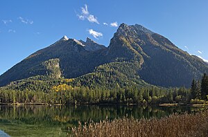 36. Platz: Milseburg mit Hochkaltergebirge im Landkreis Berchtesgadener Land, vom Hintersee gesehen