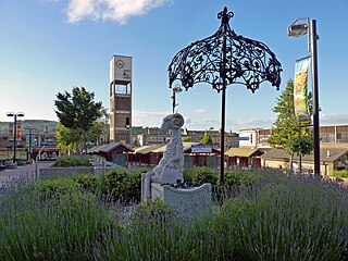 <span class="mw-page-title-main">Shipley, West Yorkshire</span> Town and civil parish in West Yorkshire, England