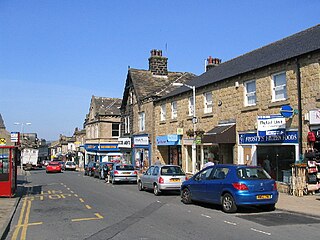 <span class="mw-page-title-main">Yeadon, West Yorkshire</span> Town in West Yorkshire, England