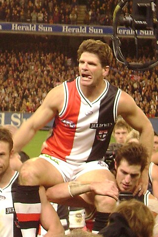 <span class="mw-page-title-main">Robert Harvey (footballer)</span> Australian rules footballer, born 1971