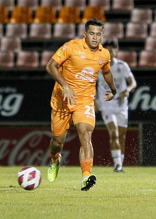 <span class="mw-page-title-main">Zulfahmi Arifin</span> Singaporean professional footballer