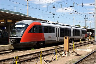 <span class="mw-page-title-main">Siemens Desiro</span> Family of diesel and electric multiple units from Siemens