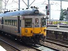 620/720 class railcar at Newcastle 625725Newcastle.JPG