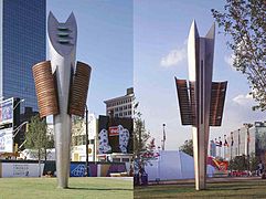 Androgyne planet. Steel, wood, and bronze, 9 m. height. Centennial Olympic Park, Atlanta