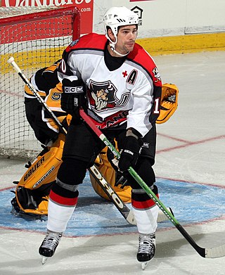 <span class="mw-page-title-main">Aaron Gavey</span> Canadian ice hockey player