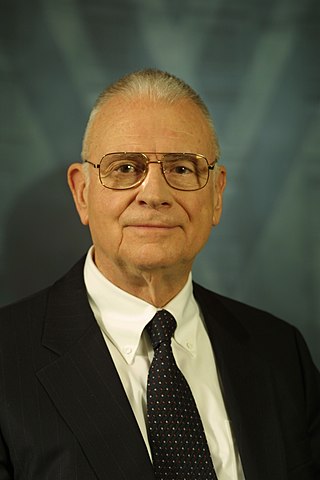 <span class="mw-page-title-main">Lee Hamilton</span> American politician and lawyer