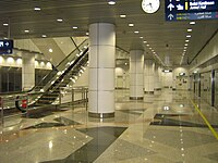 Станция Kuala Lumpur International Airport ERL station[англ.] линии KLIA Ekspres[англ.].