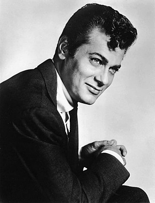 <span class="mw-page-title-main">Tony Curtis</span> American actor (1925–2010)