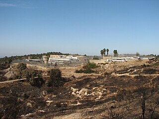 <span class="mw-page-title-main">Khirbat Al-Dumun</span> Place in Haifa, Mandatory Palestine