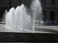 I getti laterali alla fontana principale