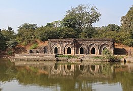 Rewa Kund, Mandu.jpg