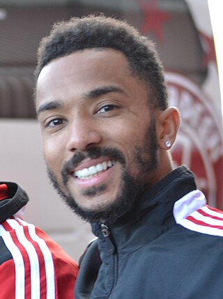 <span class="mw-page-title-main">Shay Logan</span> English footballer