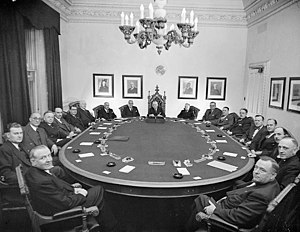 The 17th Canadian Ministry in April 1953. St Laurent Cabinet.jpg