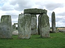 Stonehenge closeup.jpg